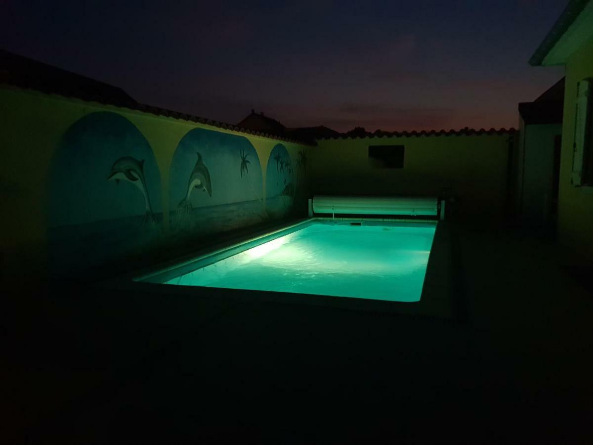 Charmant Studio En Champagne - Sparkling-Life Matougues Luaran gambar